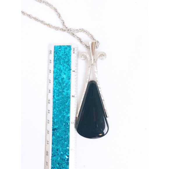 Vintage Avon Faux Onyx Pendant Necklace 24" Chain 4" Pendant - Picture 4 of 4